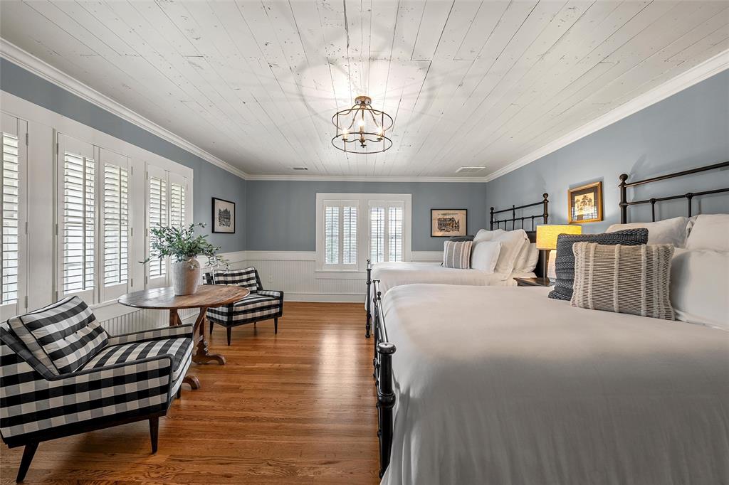 Bradshaw TR - Residential
