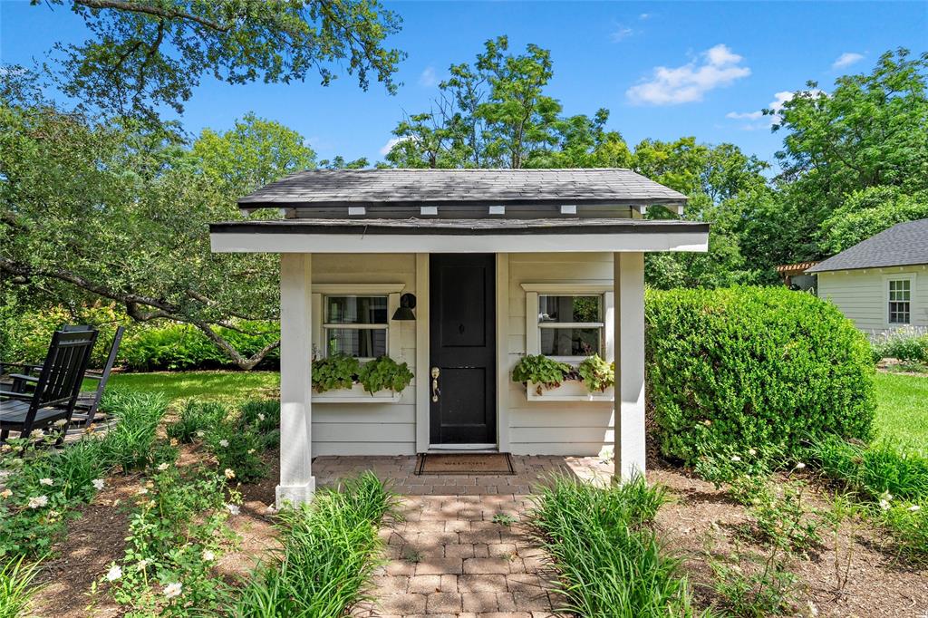 Bradshaw TR - Residential