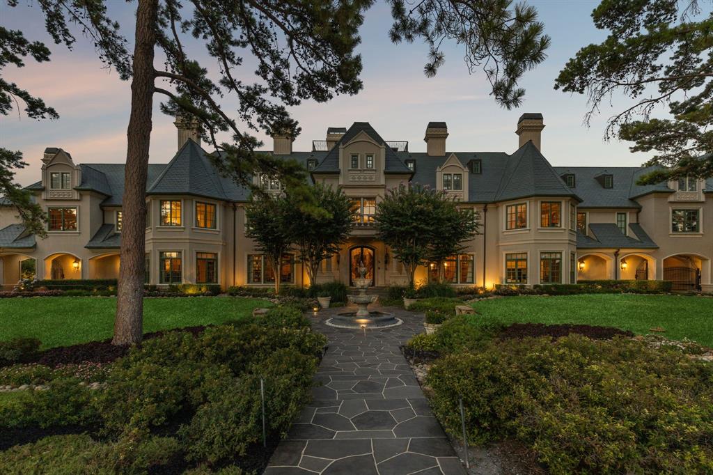 Chateau Du Lac Ph I - Residential