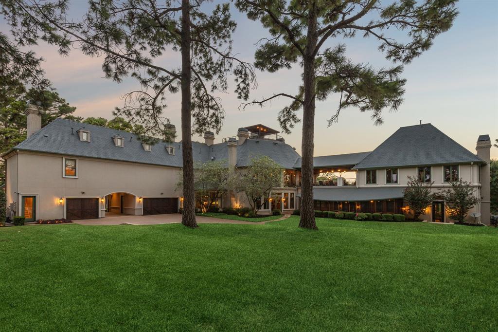 Chateau Du Lac Ph I - Residential