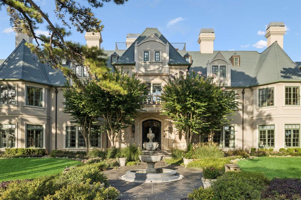 Chateau Du Lac Ph I - Residential