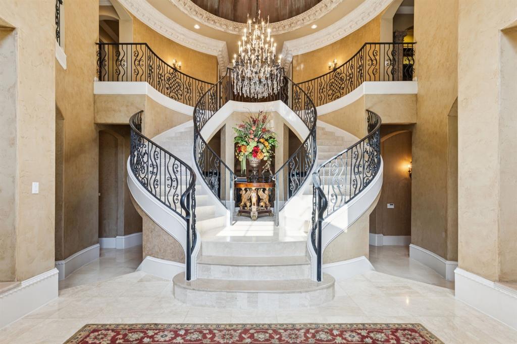 Chateau Du Lac Ph I - Residential