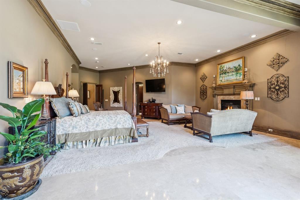 Chateau Du Lac Ph I - Residential