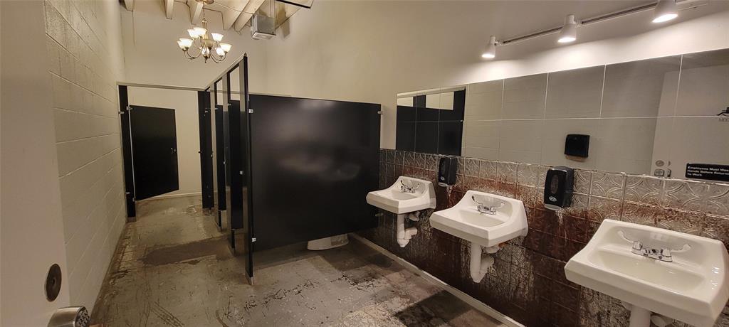DICKSON-JENKINS COMMERCIAL CONDOS - Commercial Sale