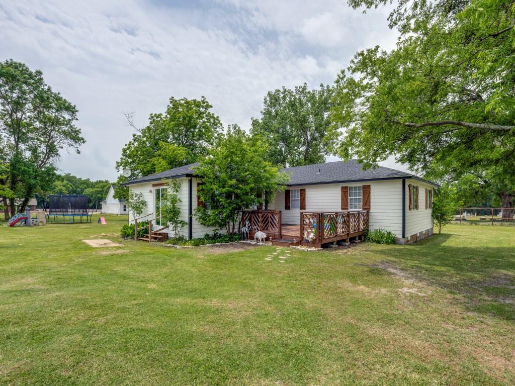 Welcome to this beautifully updated ranch-style home in the heart of Leonard, TX! NO HOA! Renovated in 2022, this spacious property offers 4 bedrooms, 2.5 bathrooms, and a dedicated office, providing plenty of room for both everyday living and working from home. Situated on a generous 0.69-acre lot, the property is shaded by mature trees that create a peaceful and inviting setting. Enjoy the charm of a quiet neighborhood while being just minutes from downtown Leonard’s local shops, dining, and community events. Conveniently located approximately 30 minutes from McKinney, you’ll have easy access to additional shopping, restaurants, and entertainment while still enjoying the tranquility of small-town living. This move-in-ready home offers the perfect blend of modern updates, space, and country charm.