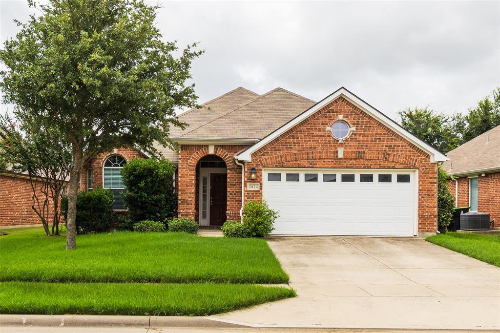 Charming 3-bed, 2-bath home in a highly desired community! This home features a dedicated study and an open floorpan. The kitchen overlooks the spacious living room, and the breakfast bar offers additional seating and counter space, perfect for entertaining. This home offers brand new carpet throughout, 3 ample size bedrooms, and a low-maintenance yard with a full sprinkler system. The mature trees offer shade and great curb appeal. The community amenities include parks, pools, and so much more!