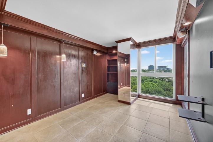 Twenty-One Turtle Creek Condo - Residential