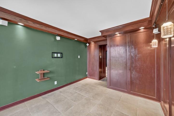 Twenty-One Turtle Creek Condo - Residential