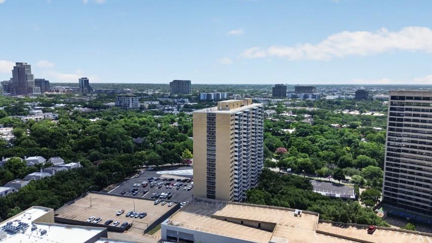 Twenty-One Turtle Creek Condo - Residential