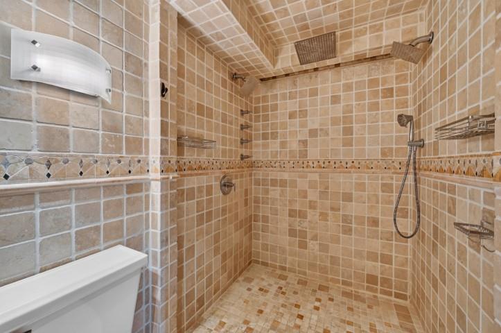 Twenty-One Turtle Creek Condo - Residential