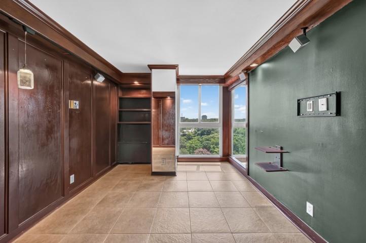 Twenty-One Turtle Creek Condo - Residential