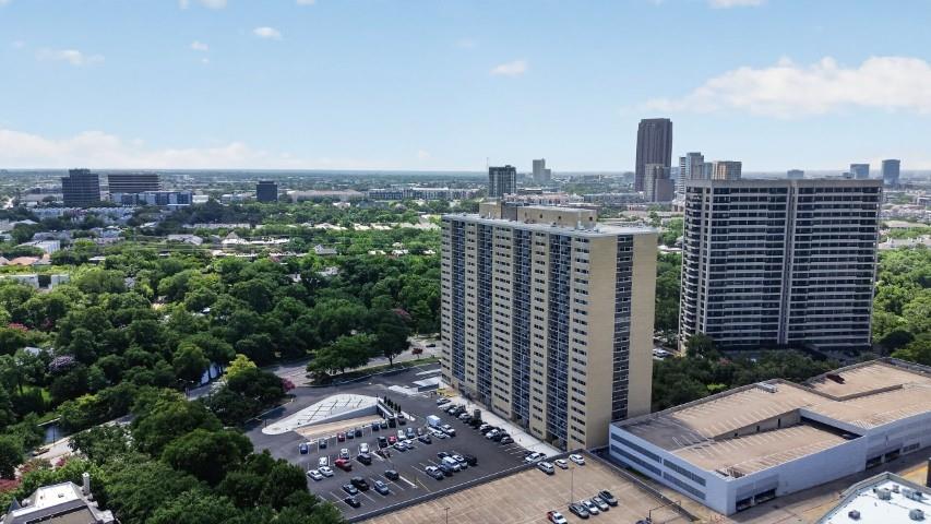 Twenty-One Turtle Creek Condo - Residential