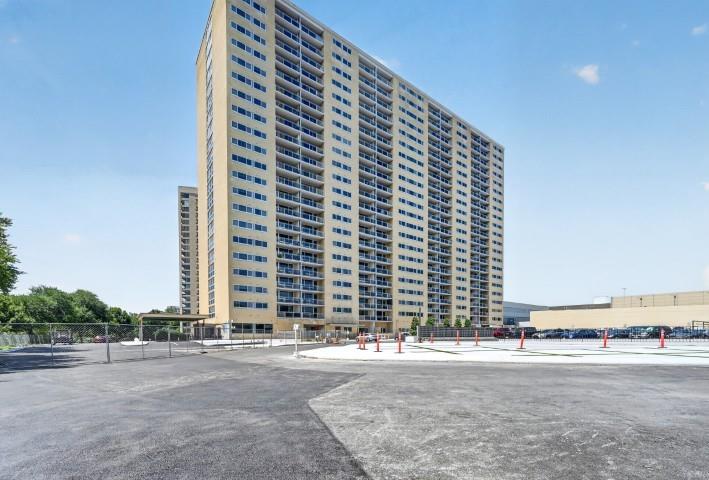 Twenty-One Turtle Creek Condo - Residential