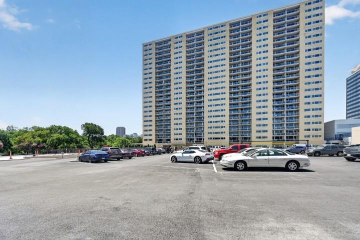 Twenty-One Turtle Creek Condo - Residential