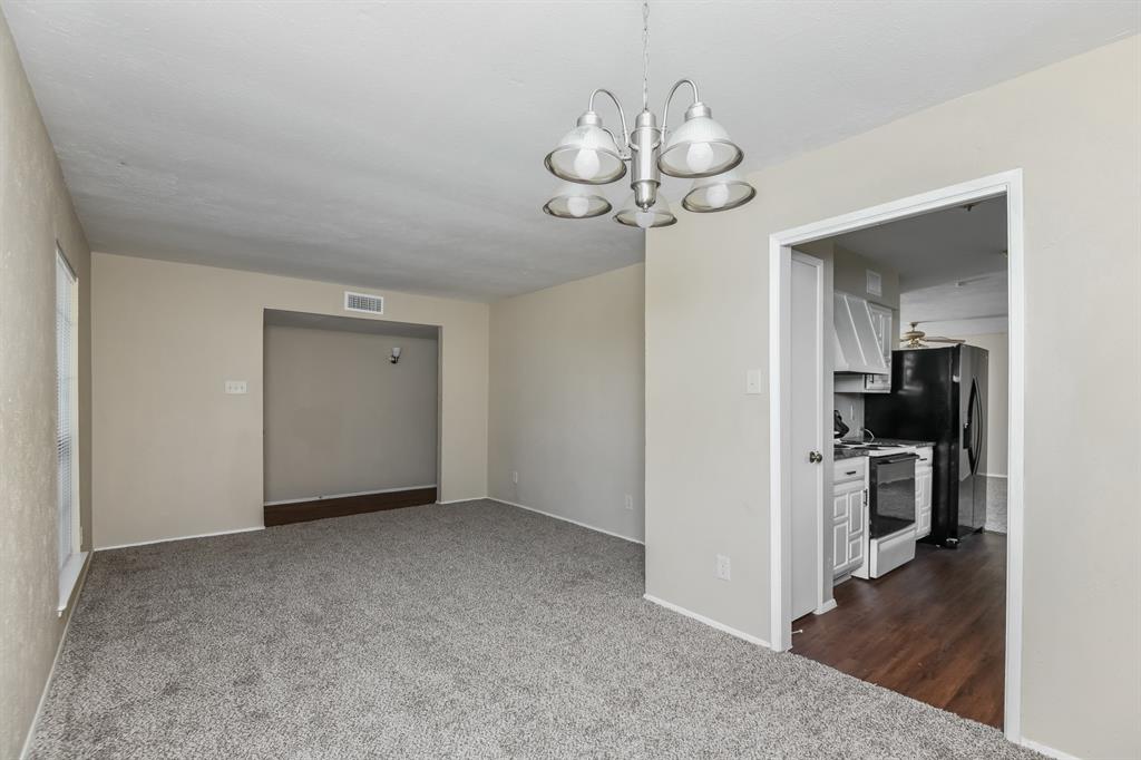 Oaks 03 - Residential Lease