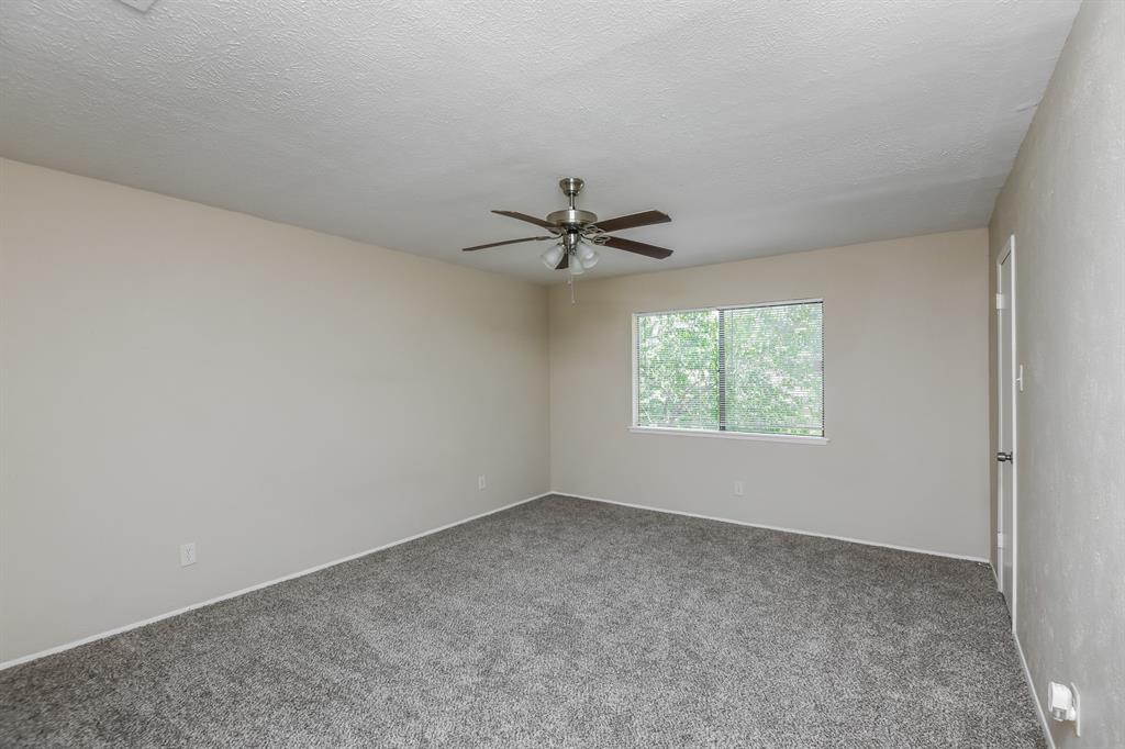 Oaks 03 - Residential Lease
