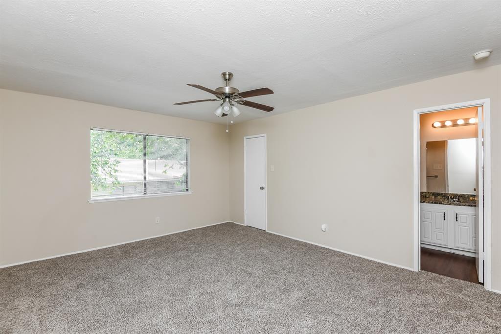 Oaks 03 - Residential Lease