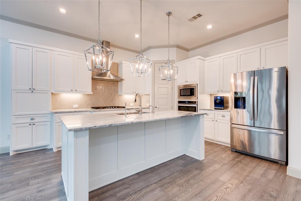 Kensington Gardens 2b - Residential