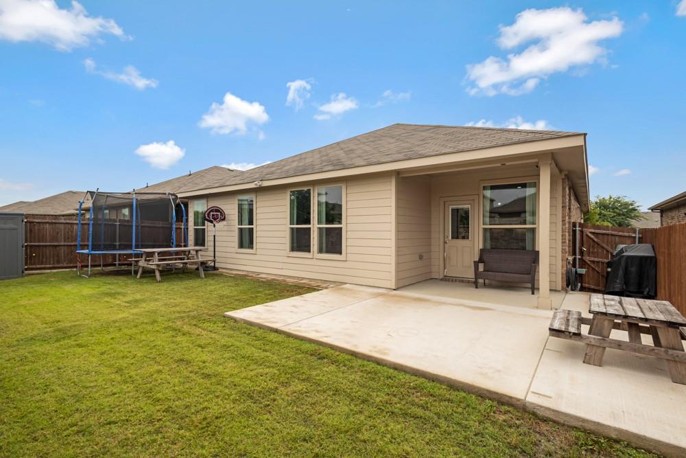 TRAILS OF ELIZABETH CREEK - Residential