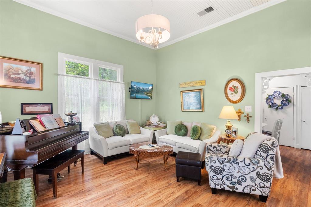 G B King - Residential