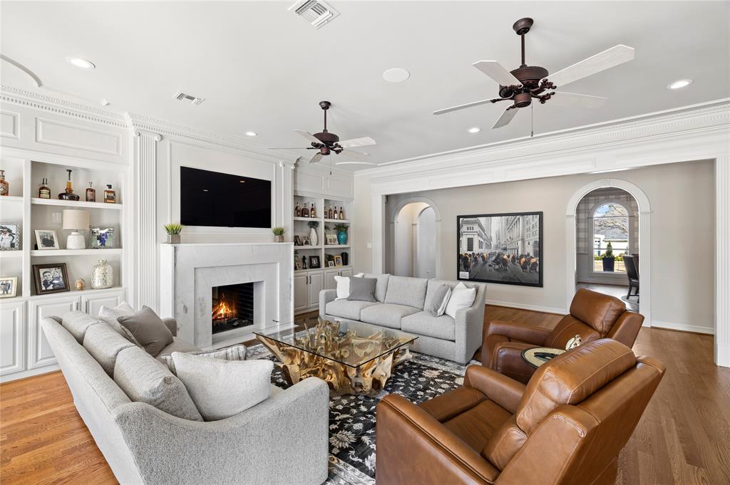 Hollytree - Residential