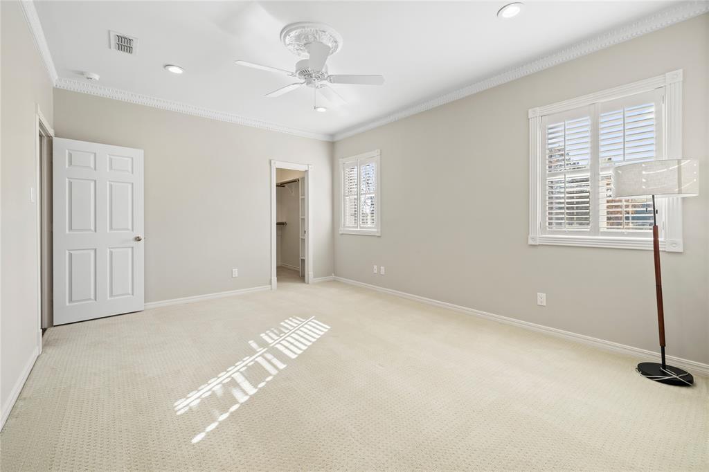 Hollytree - Residential
