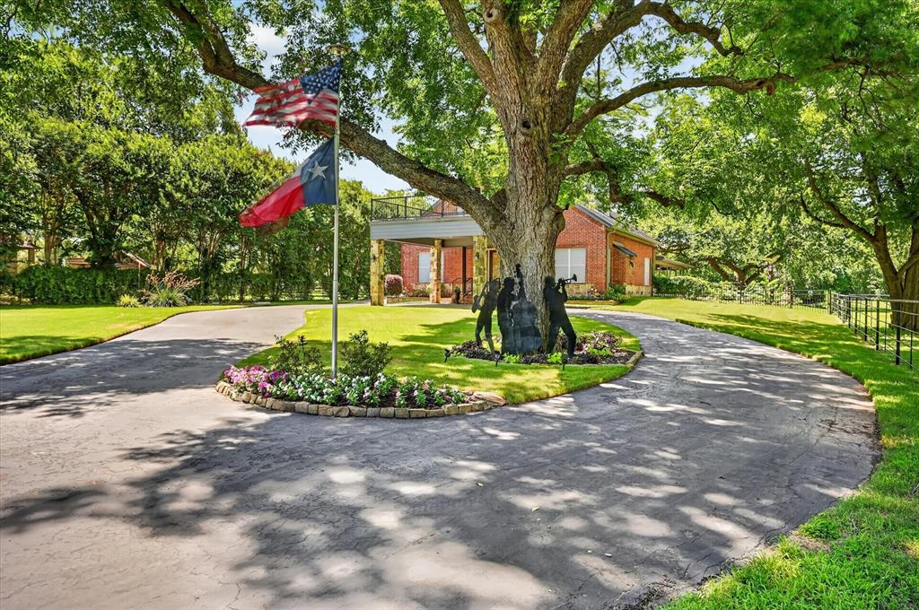 Fox Lane Xing - Residential