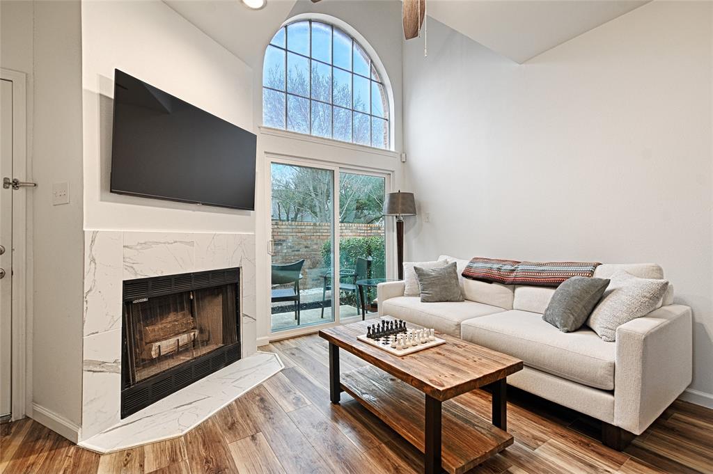 Carriage Place Condo On Marquita - Residential