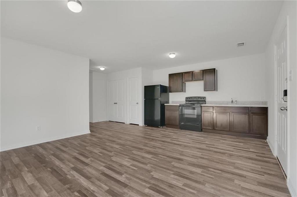 Burleson M F - Residential Income