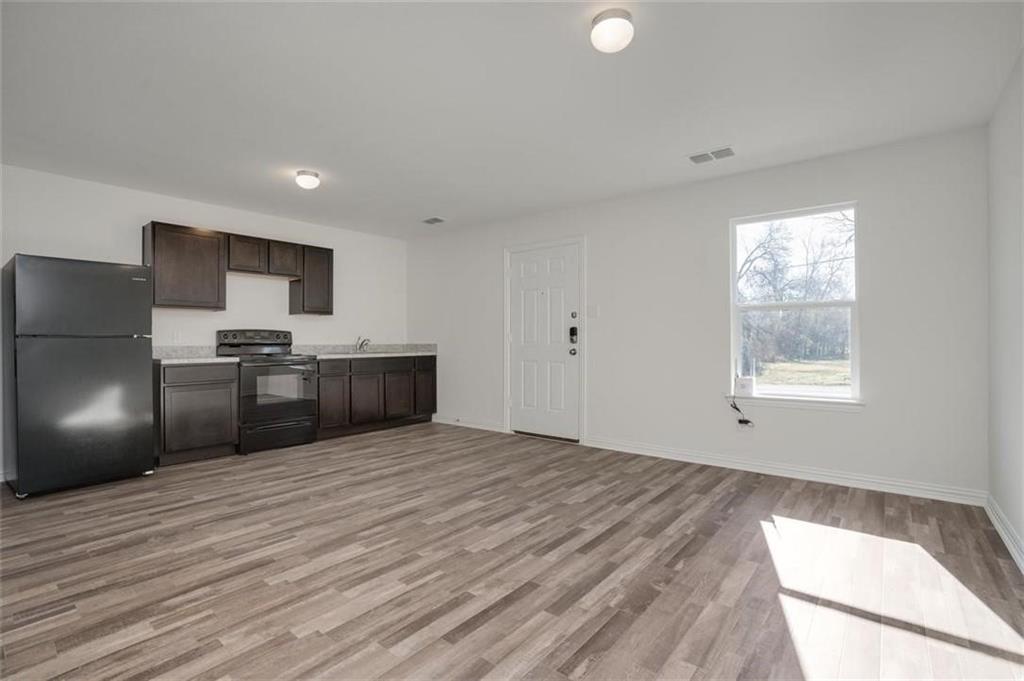 Burleson M F - Residential Income
