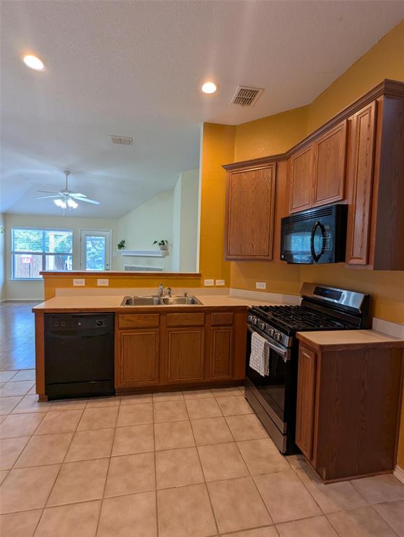 Sendera Ranch - Residential