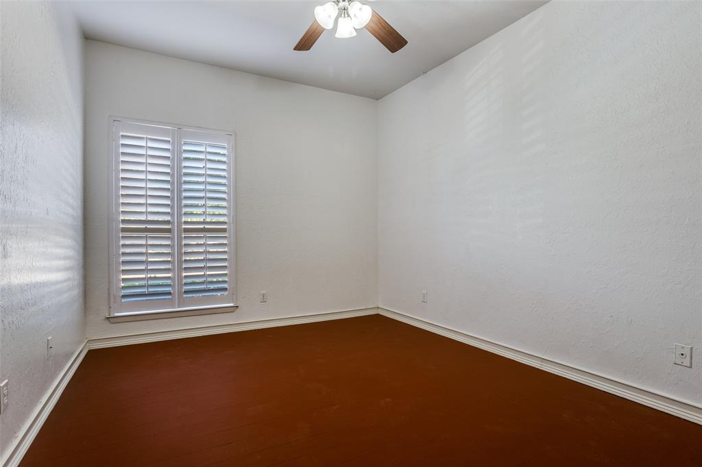 Cobblestone Condo - Residential