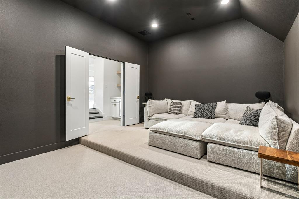 Westbury Tribute Ph 6 - Residential