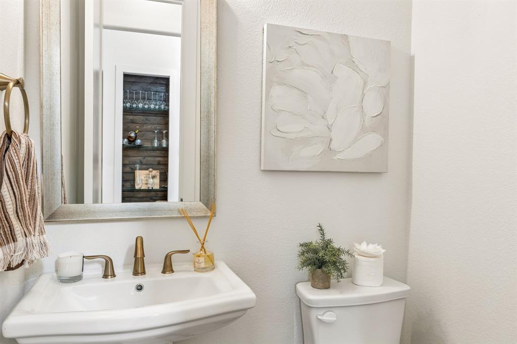 Westbury Tribute Ph 6 - Residential