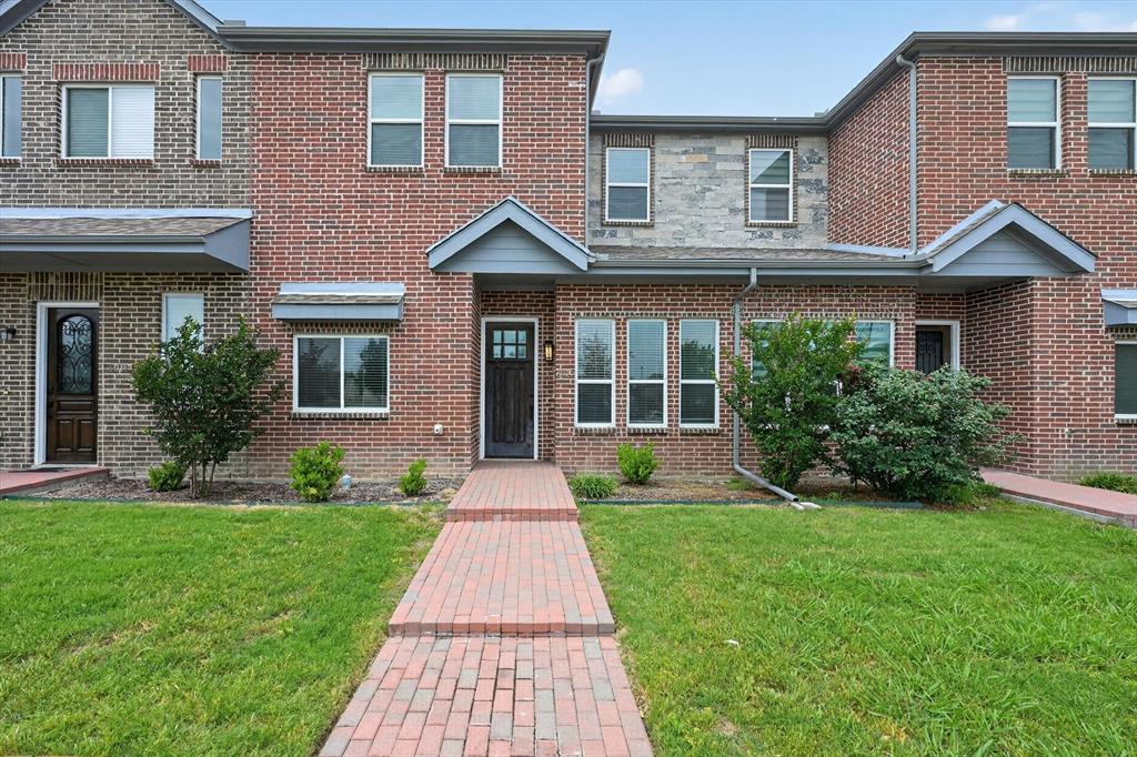 Welcome to this east-facing, move-in ready townhome in the heart of Frisco. 6027 Rivendell Dr offers easy, low-maintenance living with no lawn care required. The bright, open first floor features a spacious living area and a beautiful kitchen with stainless steel appliances and a large granite island—perfect for cooking, gathering, and everyday living. You’ll also find a bedroom and full bath downstairs, ideal for guests or a home office. Upstairs includes three additional bedrooms, two full baths, and a flexible second living space that can be used as a game room, media area, or workspace. 

Enjoy a prime location near walking trails, Collin College, and Frisco Athletic Center, with quick access to Sam Rayburn Tollway. Just approx. 2.5 miles to Stonebriar Mall and Walmart Supercenter, and about 4.7 miles to Legacy West—offering some of the area’s best shopping, dining, and entertainment. Major employers like Toyota, JP Morgan, and FedEx are also just minutes away. This one is a must-see!