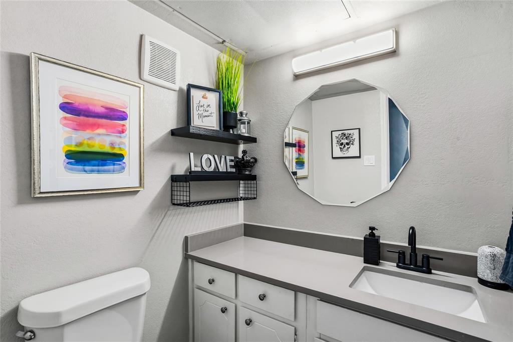Woodhaven Condo - Residential