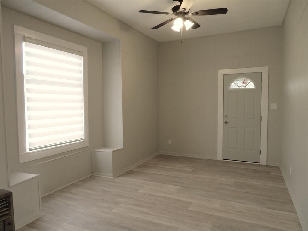 Cameron Add Town Coleman - Residential