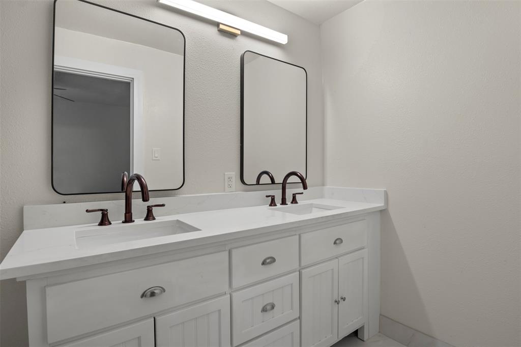 Barton R L - Residential