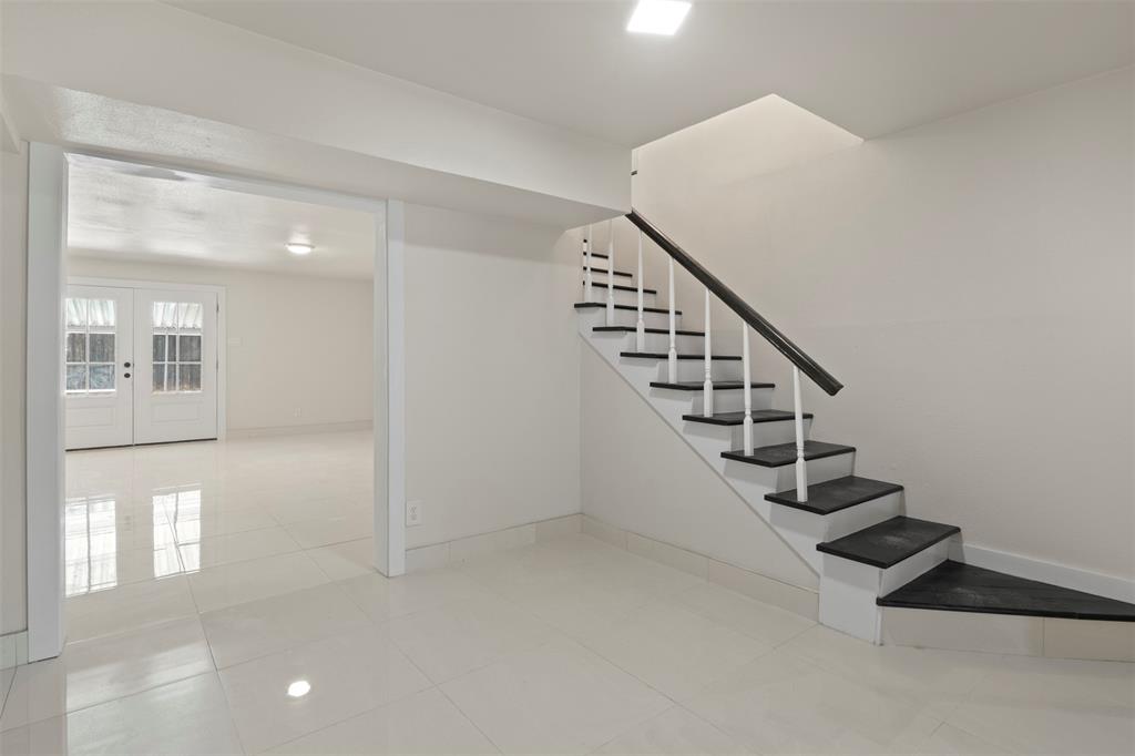 Barton R L - Residential