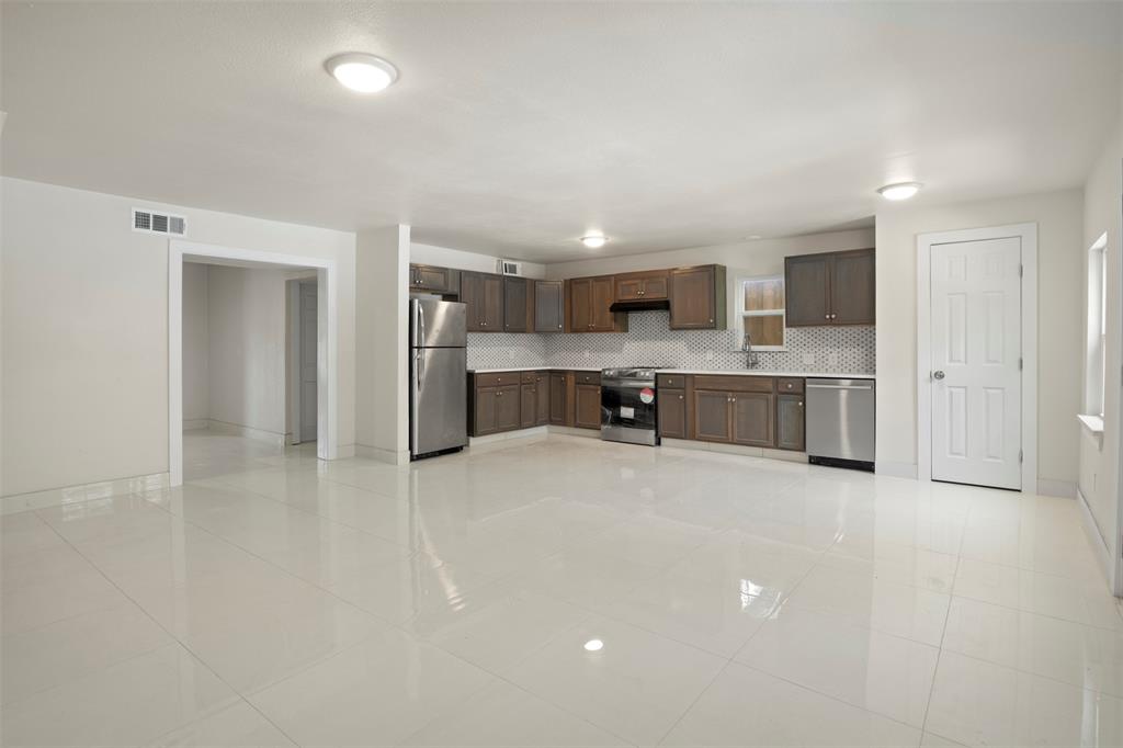 Barton R L - Residential