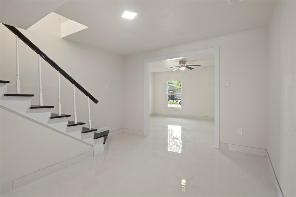 Barton R L - Residential
