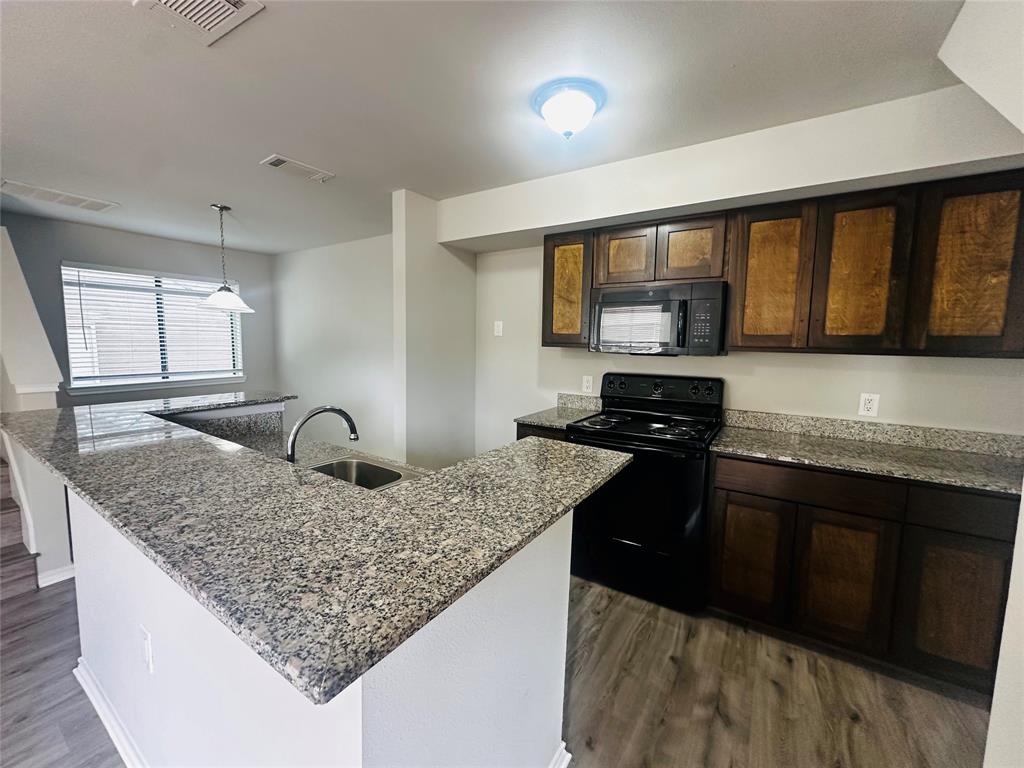 Richland Trace Condos - Residential