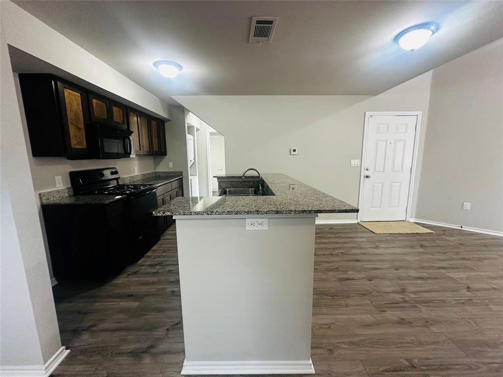 Richland Trace Condos - Residential