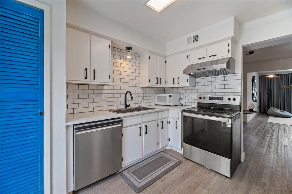 Meadows North Condo - Residential