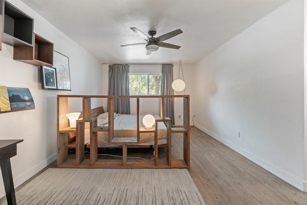 Meadows North Condo - Residential