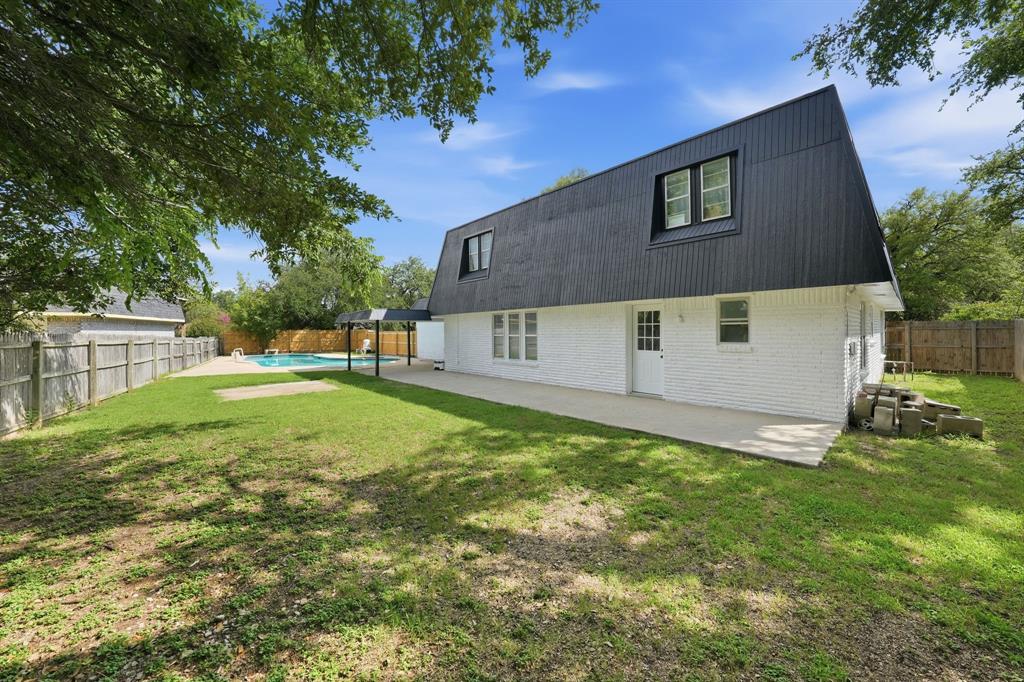 Lake Country Estates Add - Residential