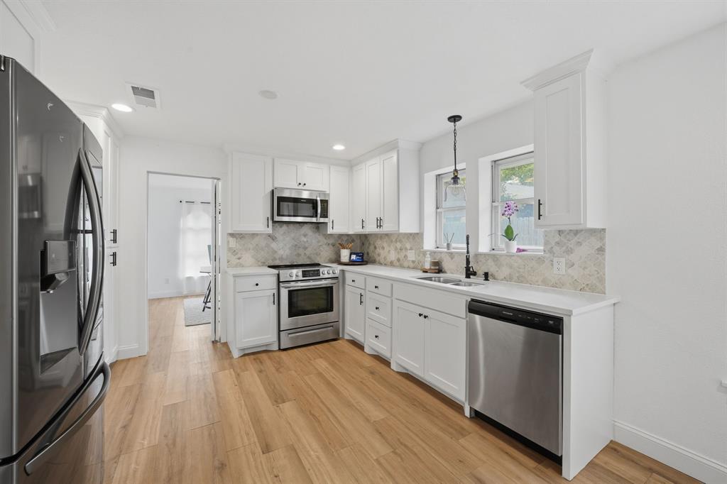 Lake Country Estates Add - Residential