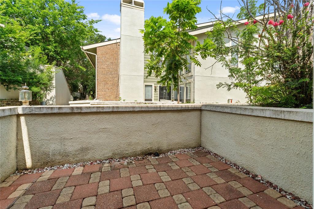 Wingate Condo - Residential
