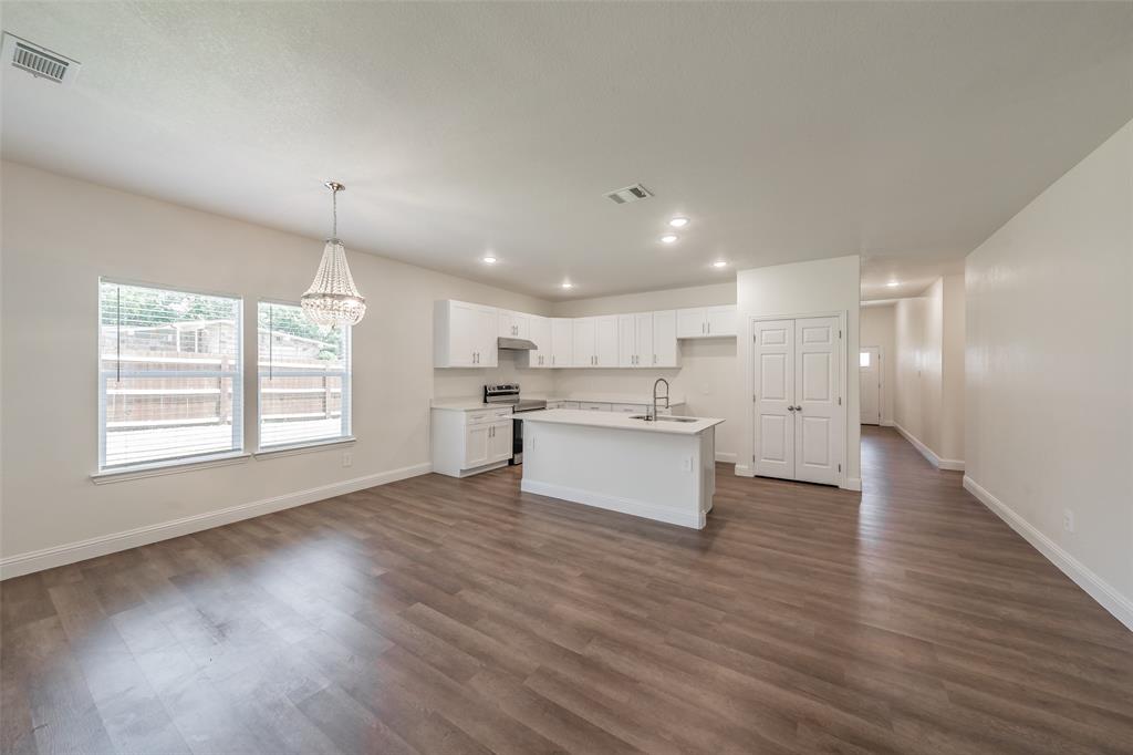 Runaway Bay - Residential