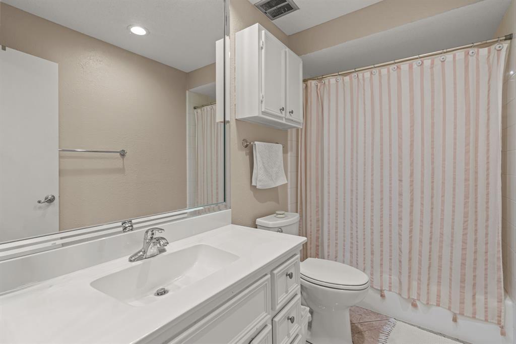 Royale Orleans North Condo - Residential
